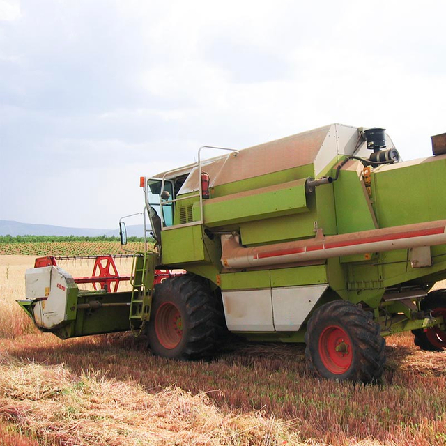 PC series air pre-cleaner in combine harvesters