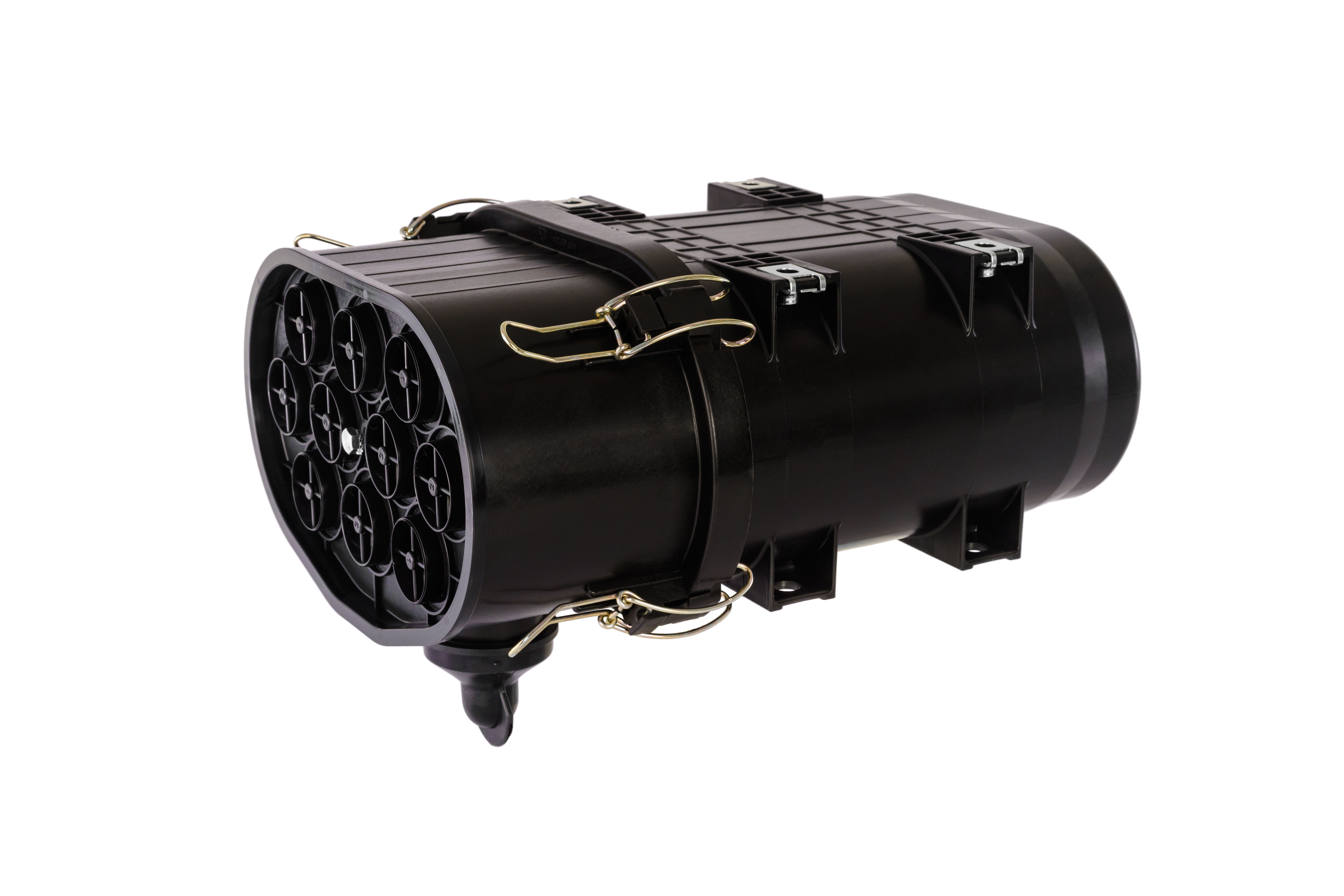 FILRUISON DCF air filter digs into compact excavator market