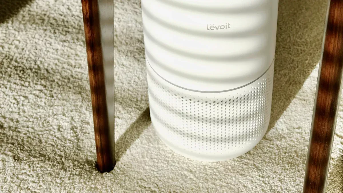 What is the difference between a humidifier and an air cleaner?